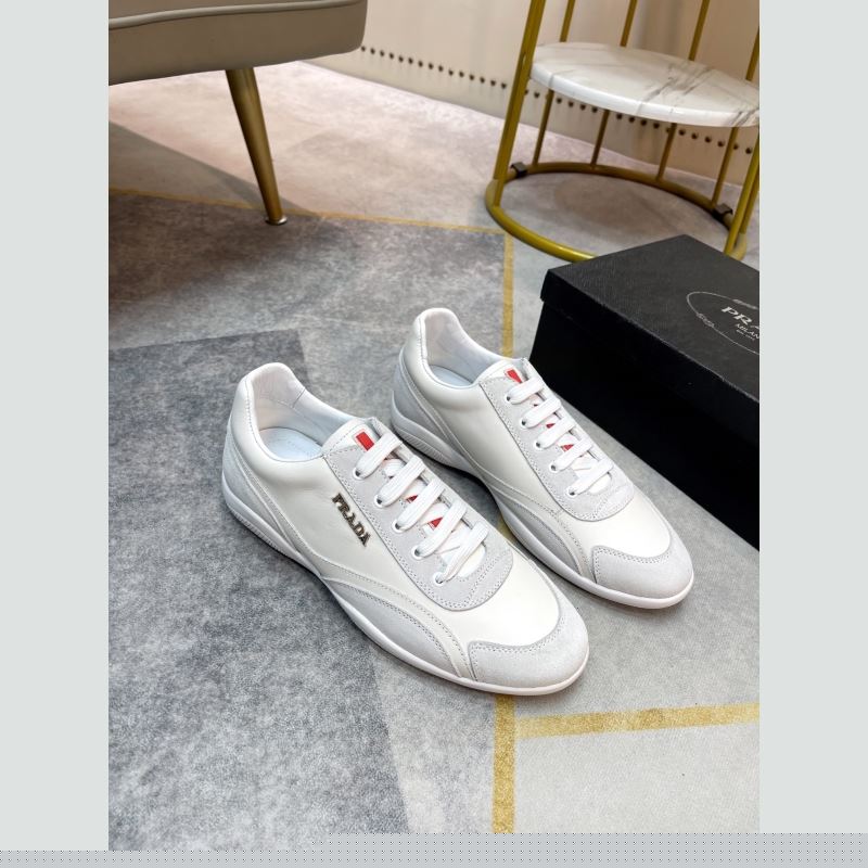 Pra*a sneakers